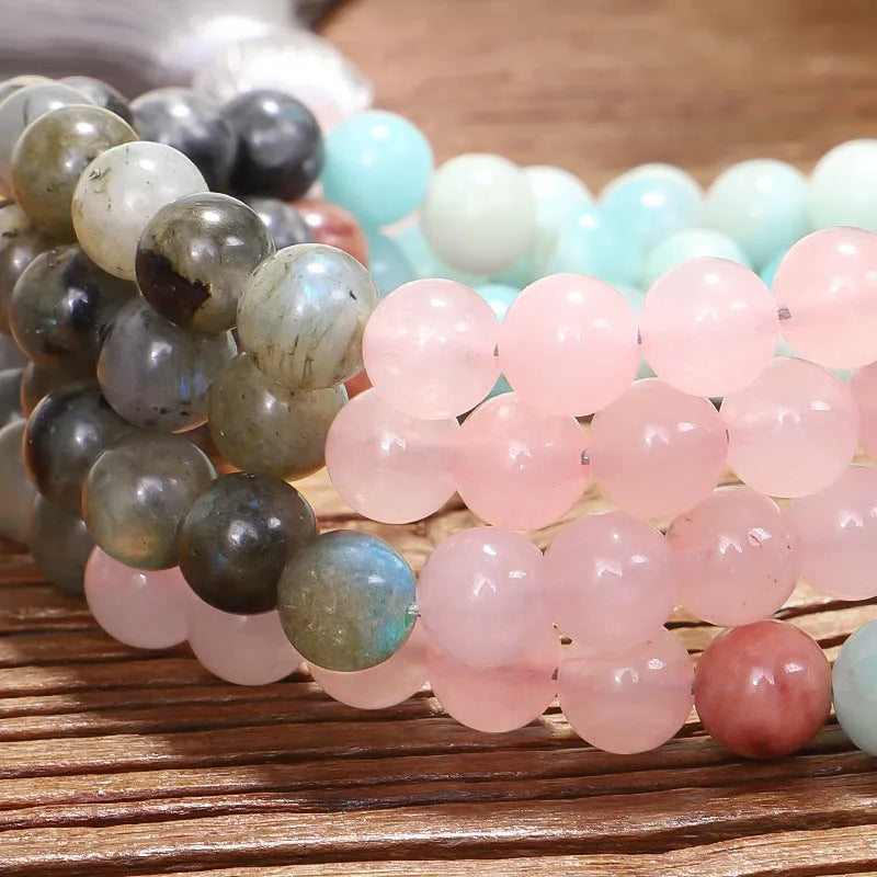 Colourful stone necklace and bracelet set with drop-shaped beads and bohemian tassel pendants