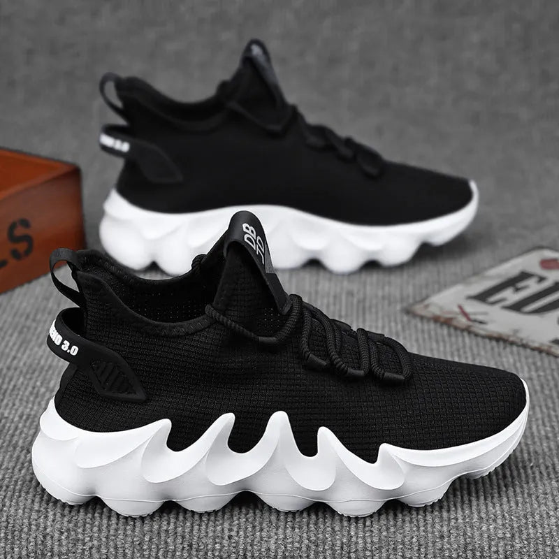 Men's lightweight sock-like casual shoes in black colour with round toe and lace-up design
