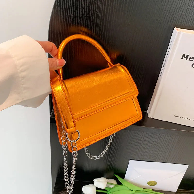 Retro horizontal square crossbody bag in PU leather with six colour options
