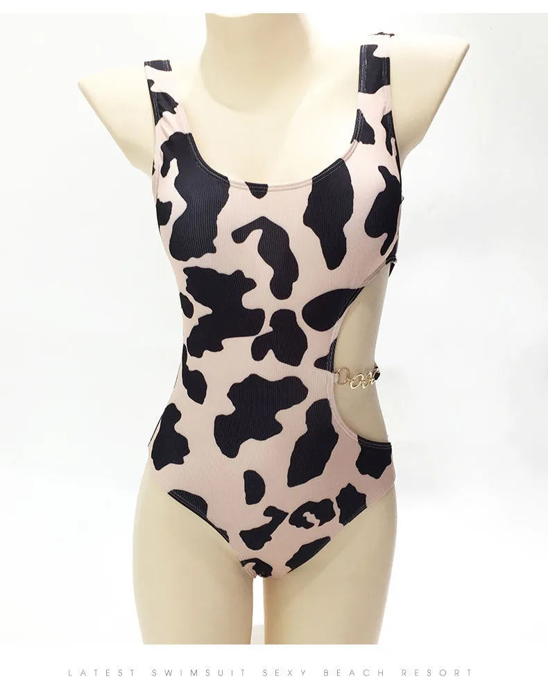 Japanese fashion one-piece conservative swimsuit for ladies in plain polyester