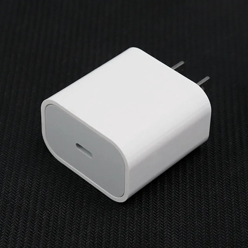PD20W mobile phone charger with USB interface in European and American styles