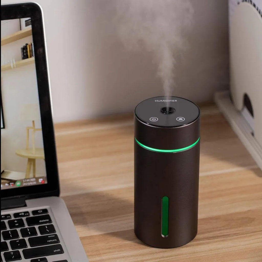 Black aluminium car humidifier with 260ml water tank and USB cable for vehicle or office use