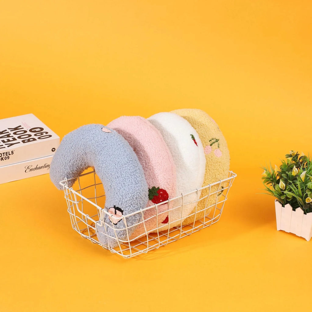 Cartoon U-shaped half moon pet pillow for dogs and cats in yellow colour option