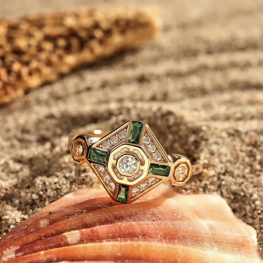 Square cut emerald diamond ring with electroplated finish in lvzuan colour