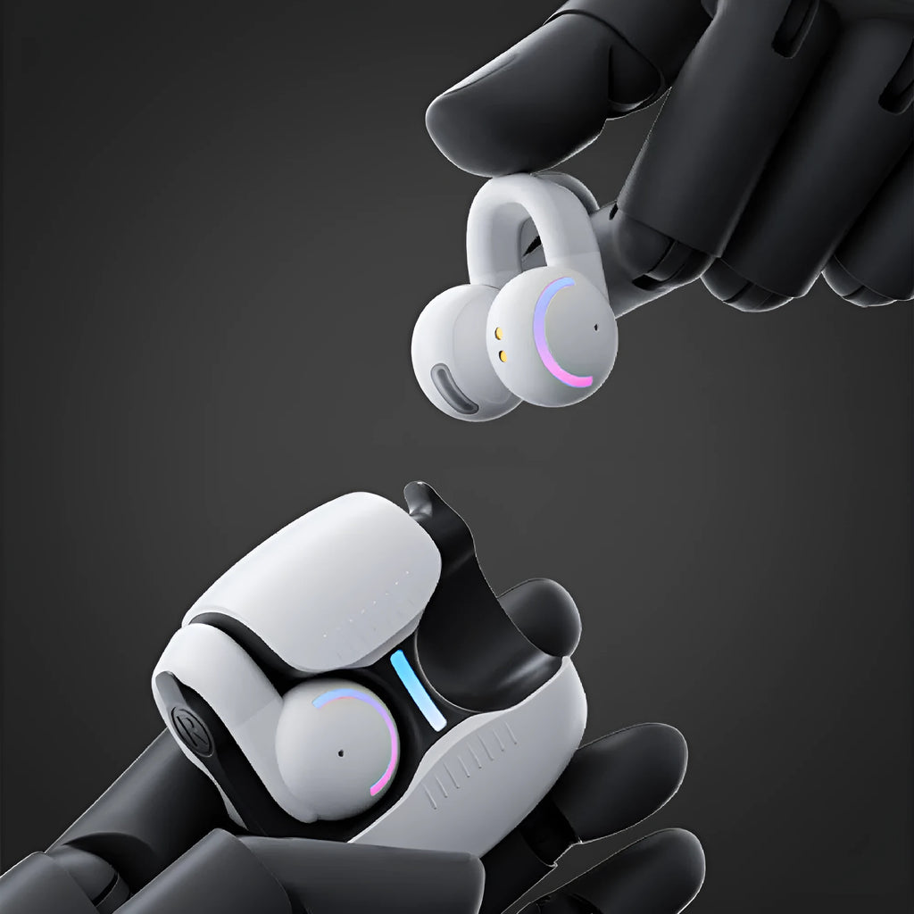 White wireless gaming headset with long endurance battery and USB charging