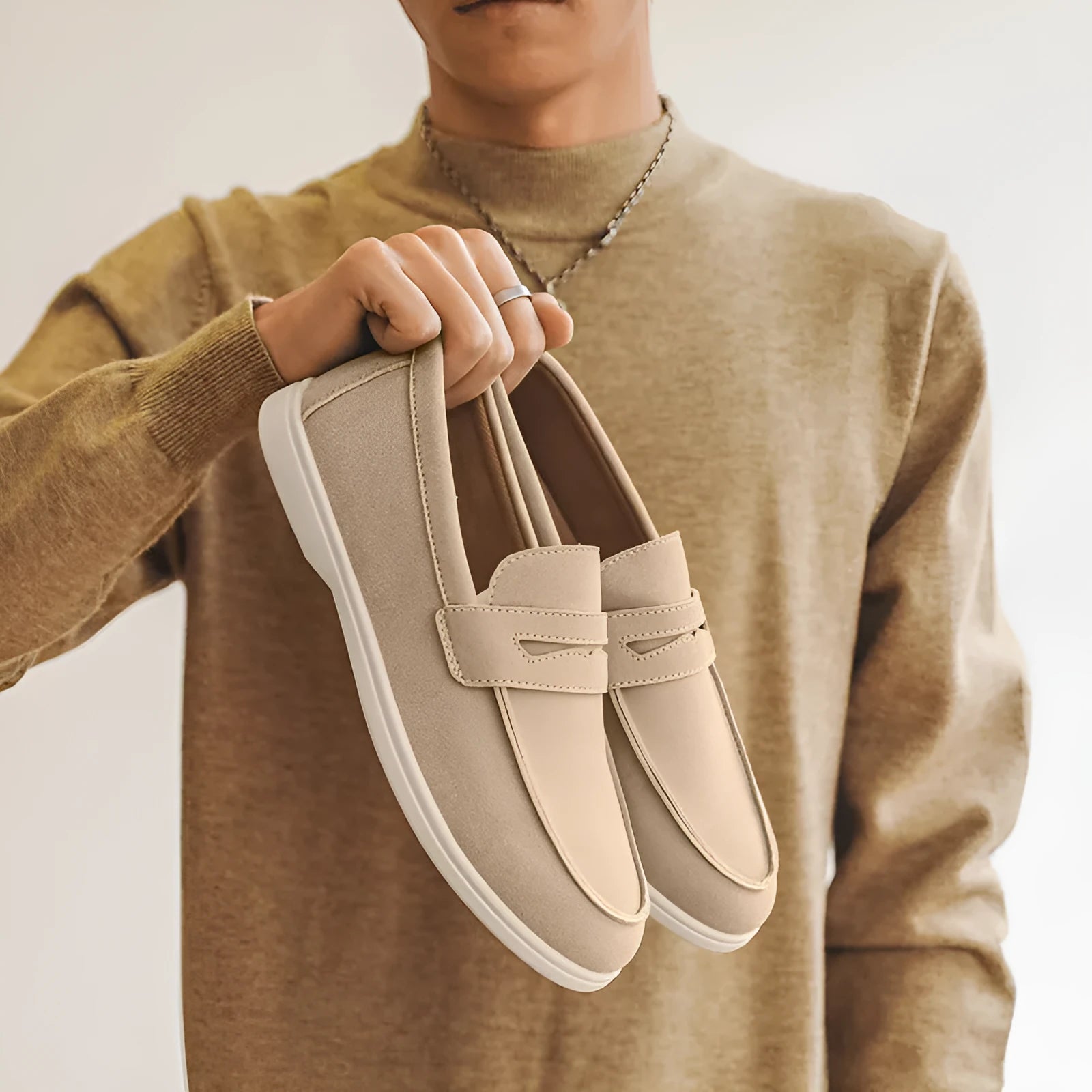 Men's suede casual shoes in four colours with low flat heel and vulcanised rubber sole