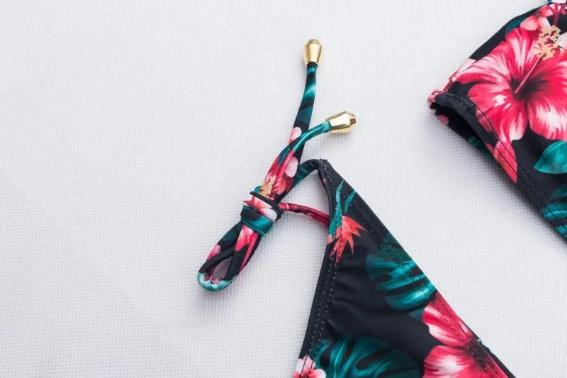 Split bikini swimsuit with print design in Graph colour, two-piece swimwear available in Asian sizes S to XL