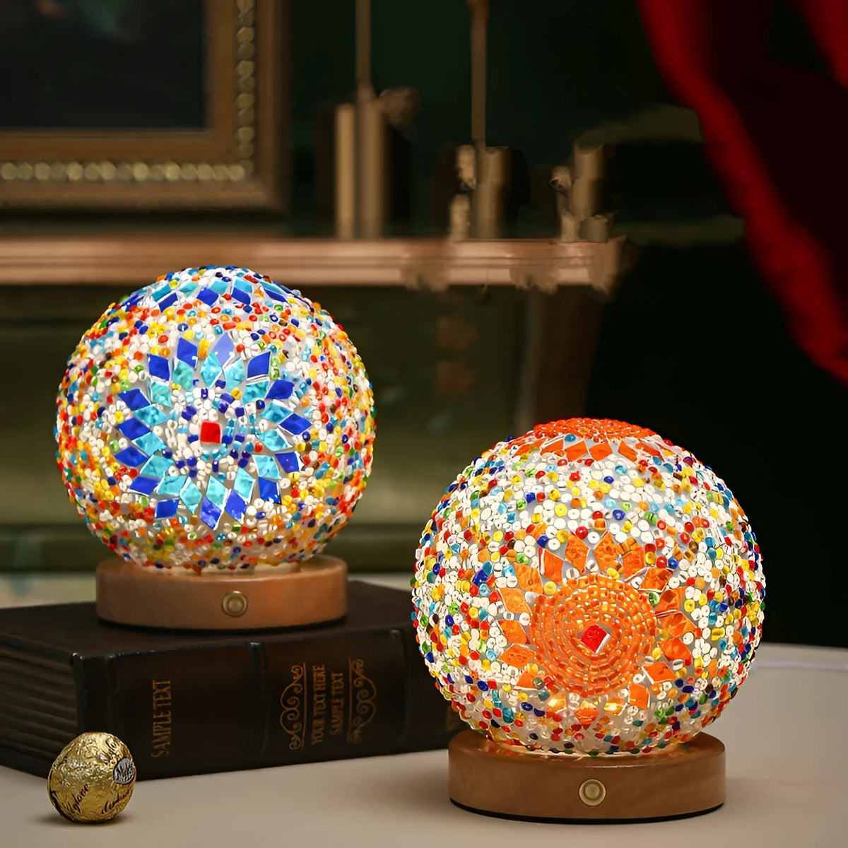 Small night light with flower-shaped glass lampshade in bohemian style, rechargeable with remote control and touch switch