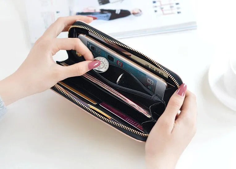 Women cat cartoon wallet in artificial leather, compact 10x18.8x3cm, available in six colours including beige and black