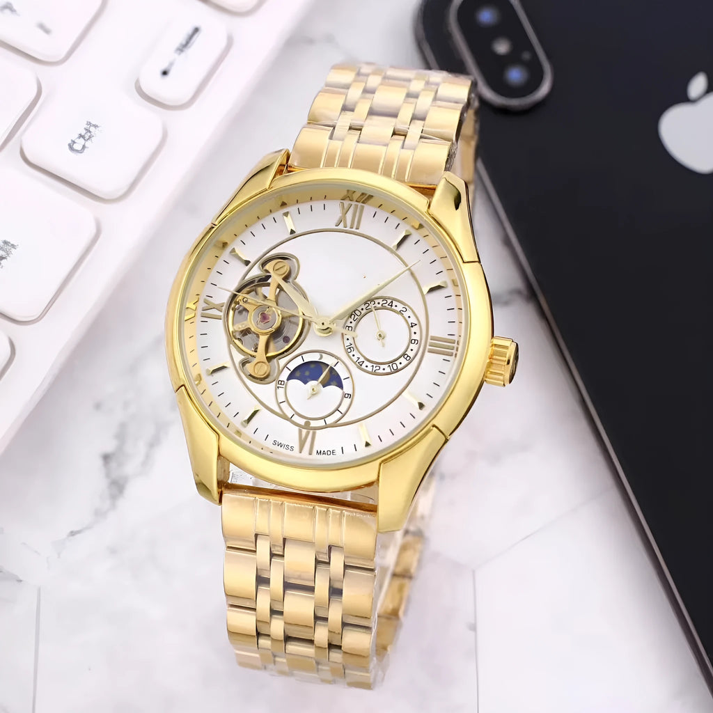40.5mm mechanical watch with leather strap, stainless steel horseshoe buckle and spiral crown