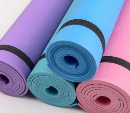 EVA fitness yoga mat in blue, showing non-slip texture and 4mm thickness.