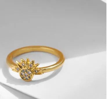 Twin wind sun moon 925 sterling silver ring, asymmetric design, on index finger, US size 7 54mm, colour 2004 Sun