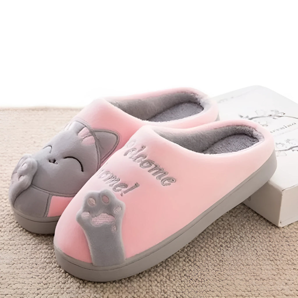 LovelyCotton cat slippers with soft suede vamp, warm plush lining, and PVC sole, low heel, indoor use.
