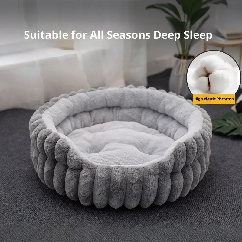Round plush cloth cat bed with straight rabbit design, available in 40cm, 50cm and 60cm diameters and four colours