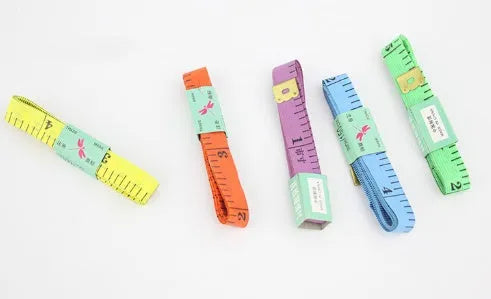 Flexible fibreglass sewing rule 150 cm with centimetres and inches, metal tips, multicolour 4 pack
