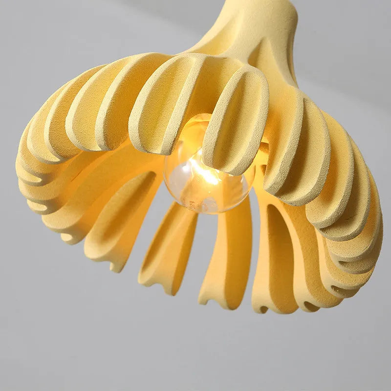 Nordic resin chandelier 22x20cm with iron elements, E27 light source, 2m hanging wire, in black, green, grey, white, or yellow