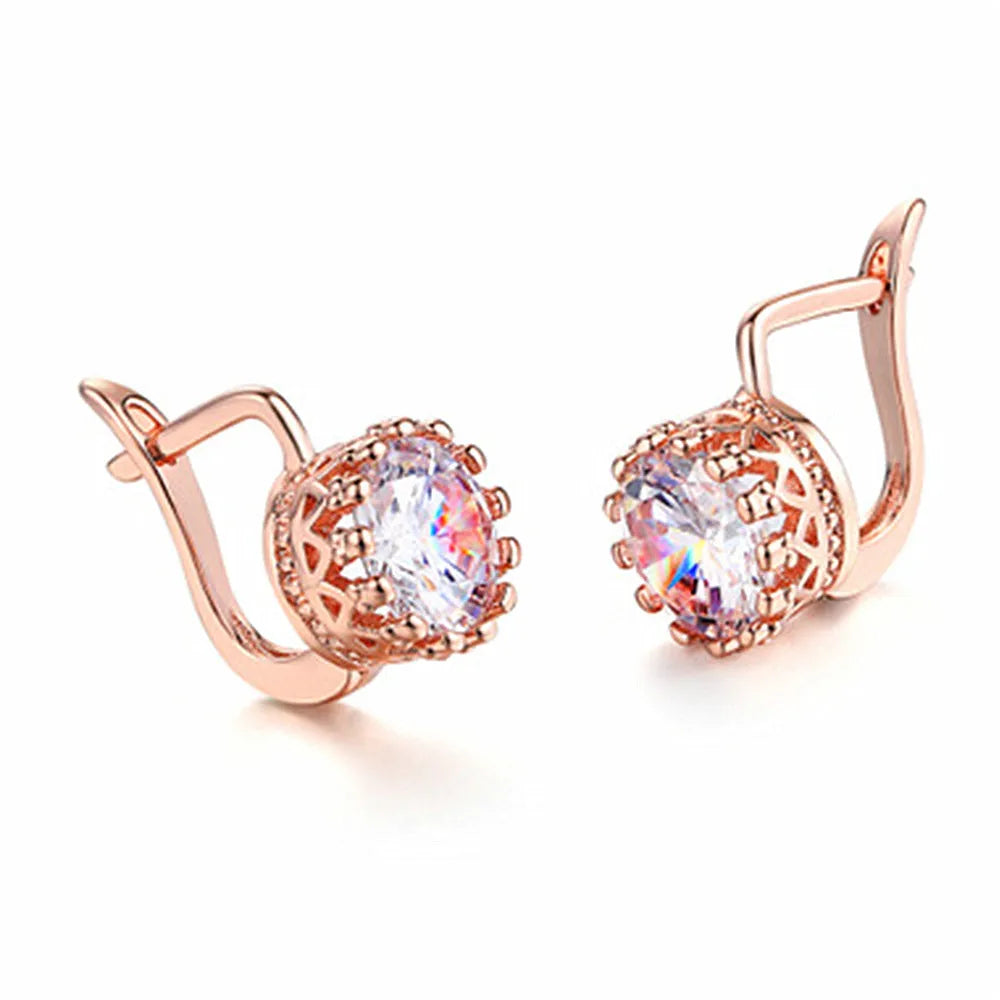 Korean retro crown ear clip in rose gold and white gold colour options on a white background.