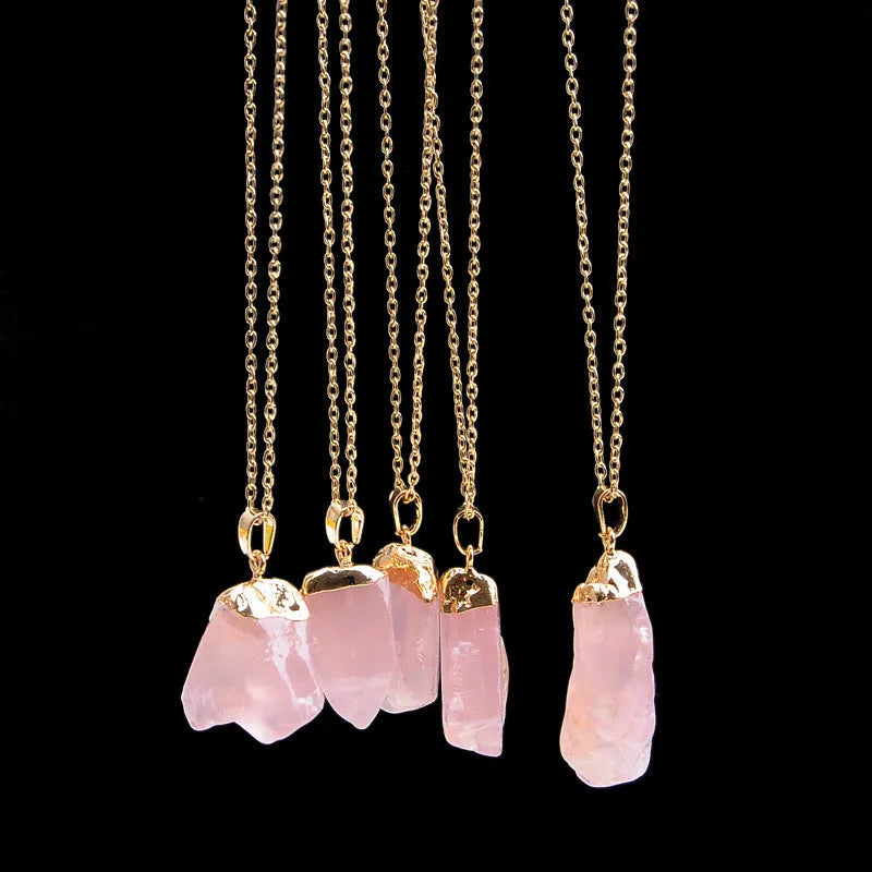 Crystal pendant necklace with natural stone and dyeing finish on adjustable chain