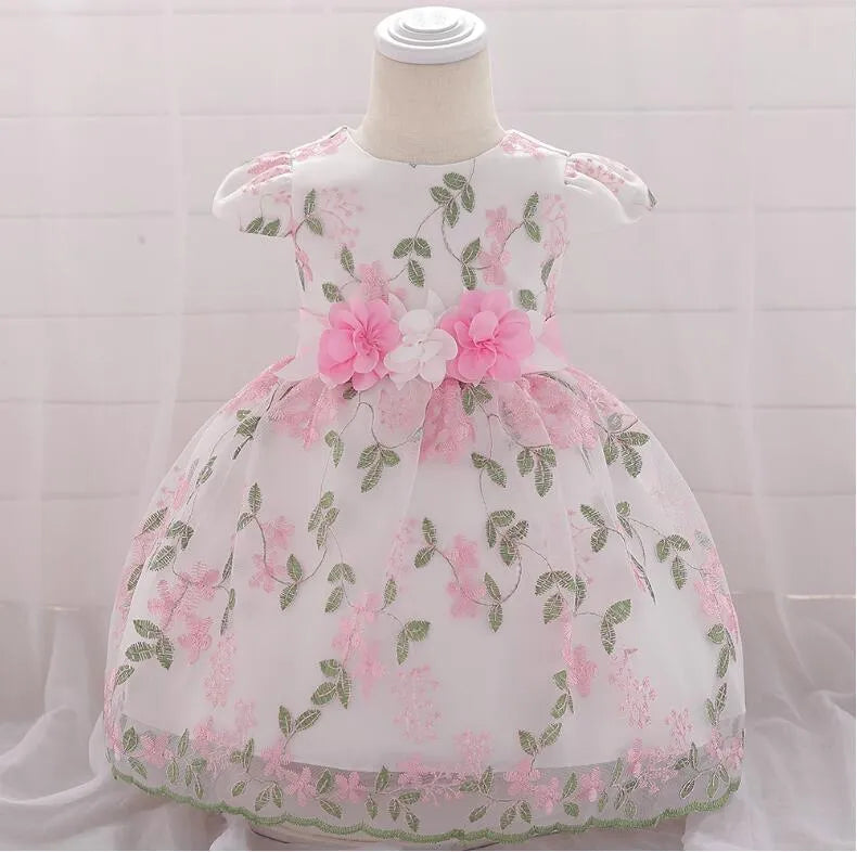 Girls fluffy princess dress in pink with cotton blend fabric and cotton lining, suitable for birthday parties and weddings, sizes 60-90cm.
