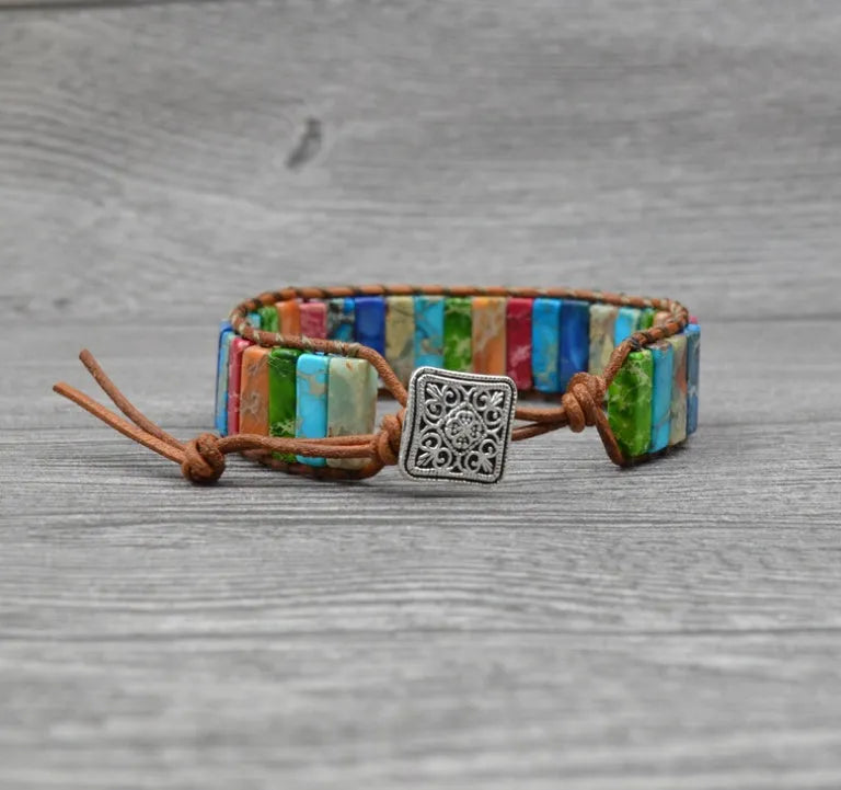 Hand-woven leather bracelet with coloured agate stone, adjustable 17cm, ethnic geometric style