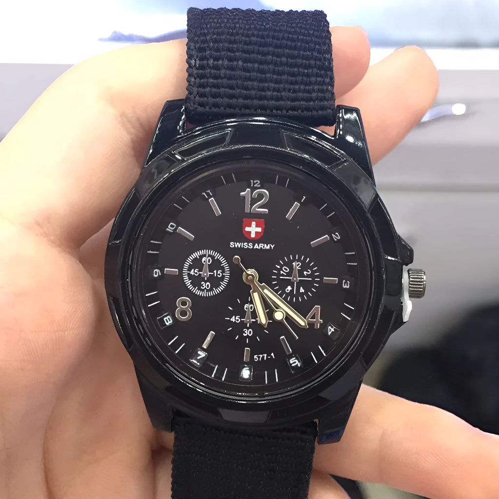 Cloth belt woven military quartz watch with 40.5mm round alloy case and textile strap, available in multiple colours