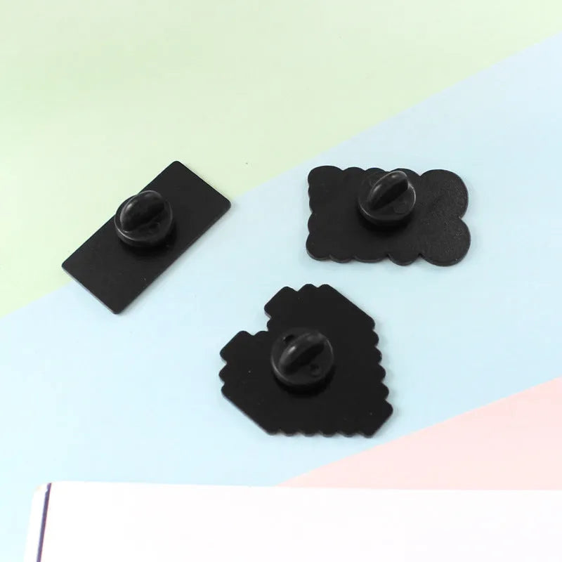 Alloy stereo game console badge in independent OPP packaging