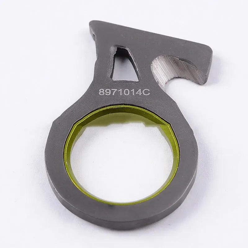 Portable emergency survival tool in black, stainless steel with 440 steel blade, 57HRC, 4.3 x 2.4 cm