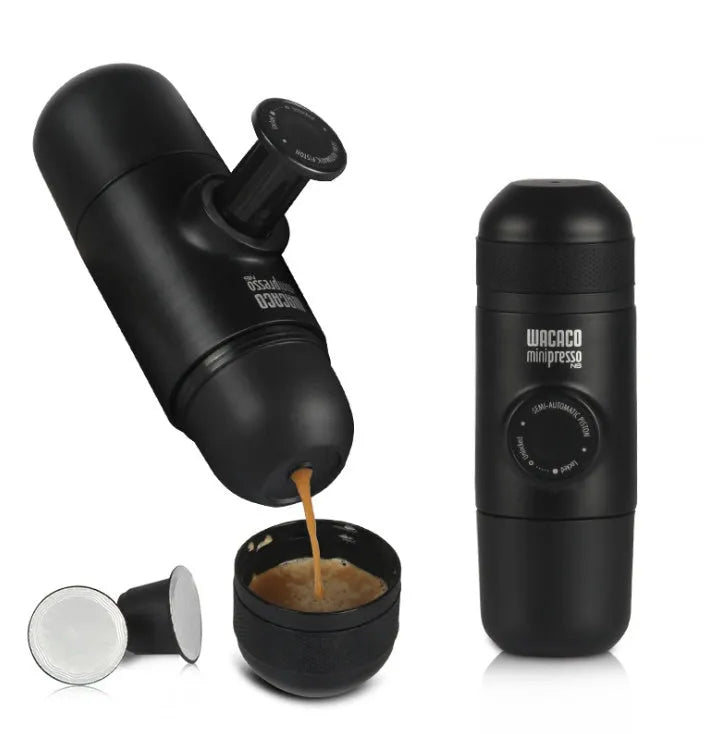 Black portable manual coffee machine with compact 6x17.5cm dimensions