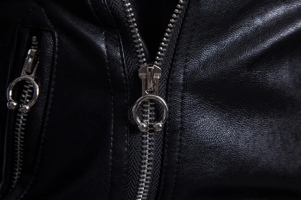 Men's black sheepskin leather jacket with suit collar and zip front, fit cut, not hooded