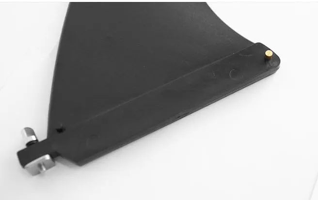 heytur YQ310 plastic SUP paddle with removable fish fins.