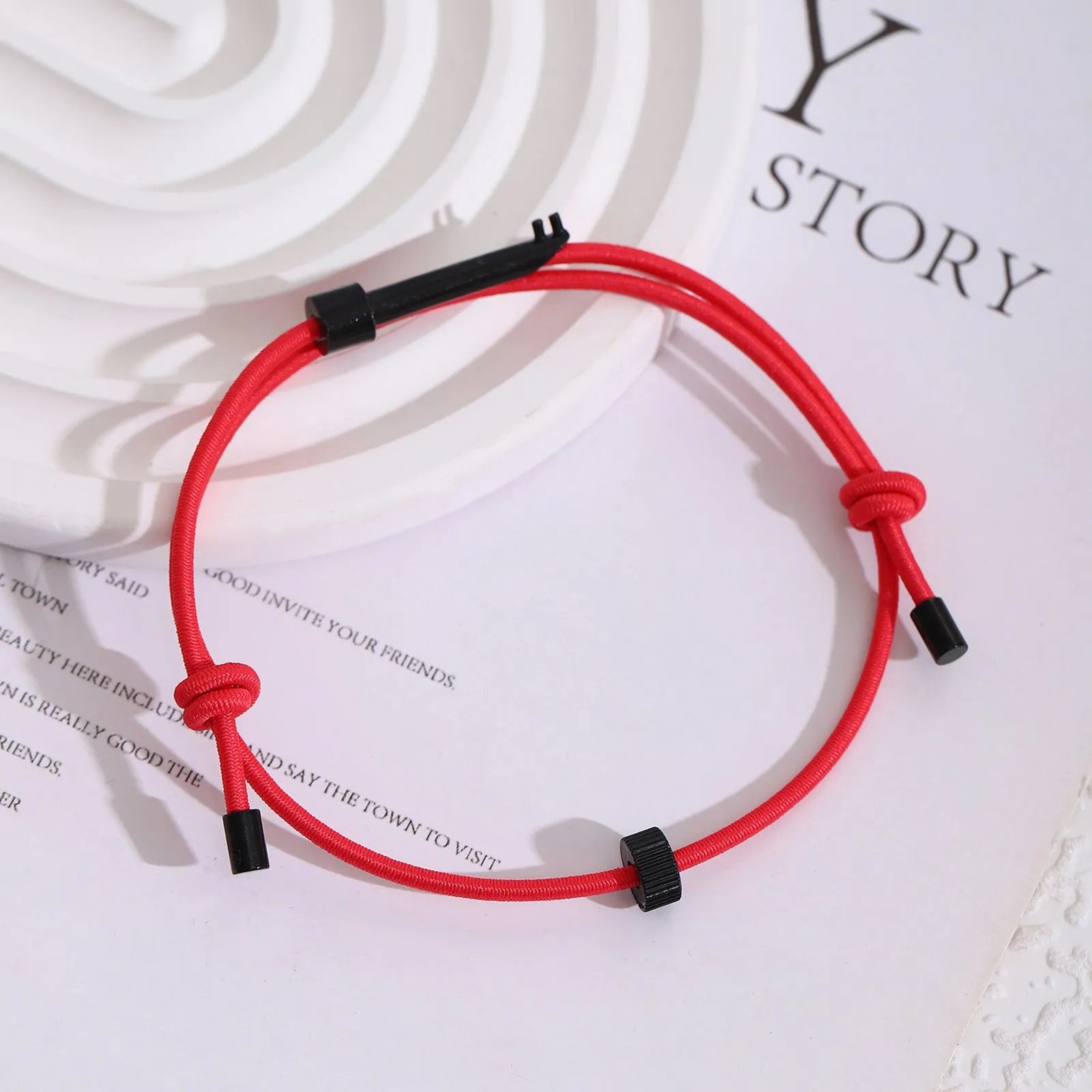 Tungsten carbide adjustable bracelet for emergency window breaking, unisex geometric style, available in multiple colours