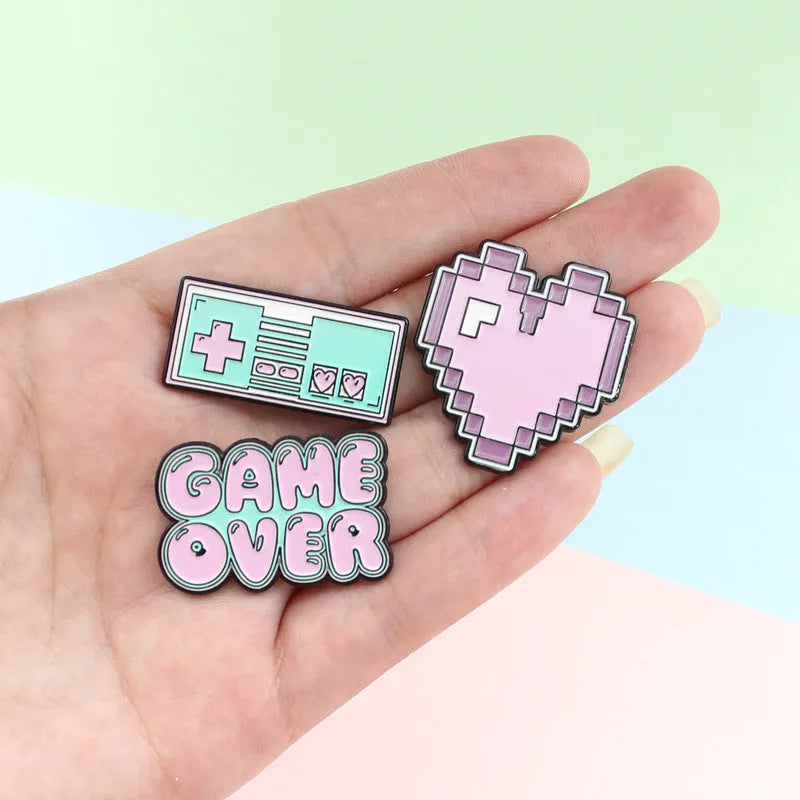 Alloy stereo game console badge in independent OPP packaging