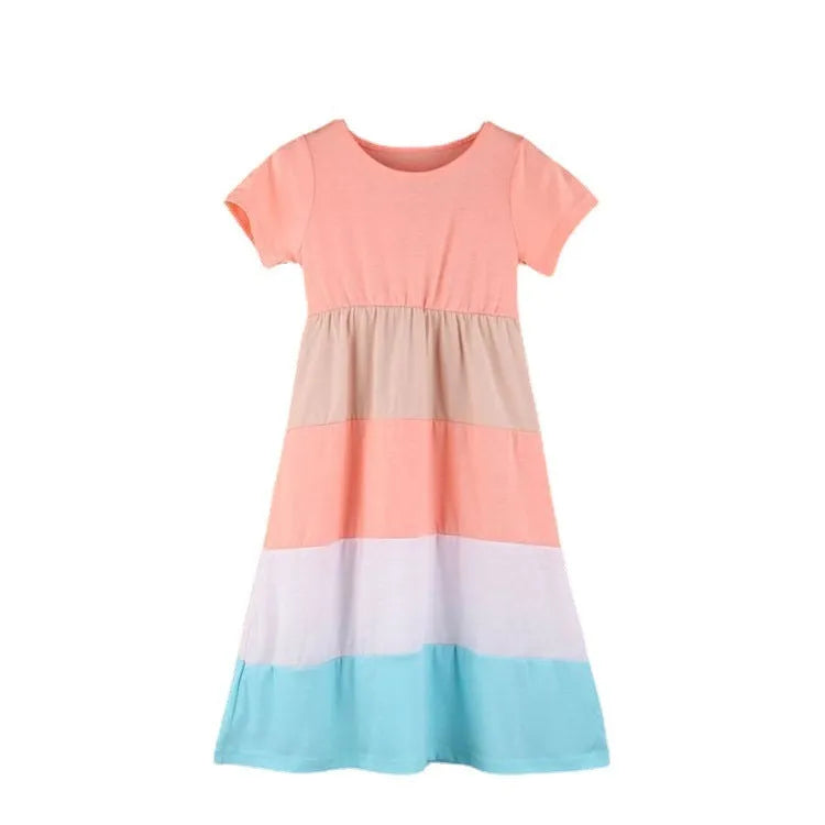 Short-sleeved pink parent-child dress with large swing skirt and round neck on a woman and child
