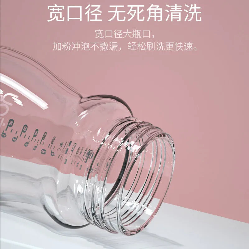 Anti-scalding silicone sleeve glass baby bottle in blue with wide caliber handle for infant feeding
