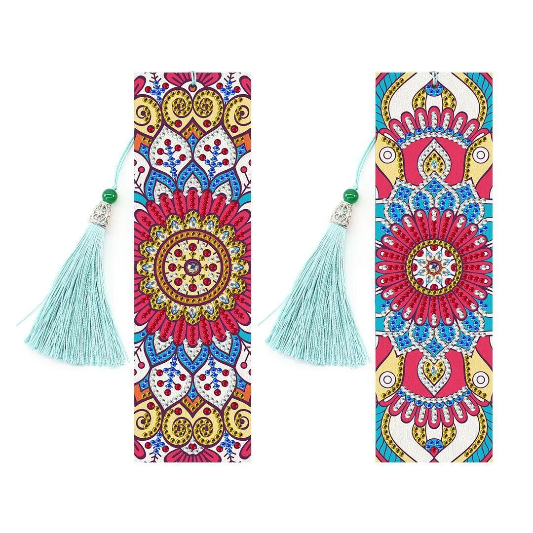 5D diamond painting DIY bookmark kit with pendant charm on 6x21 cm PU canvas.