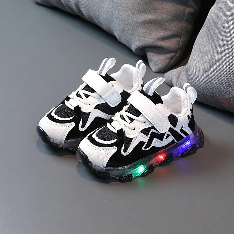 Children's black mesh sneakers with Velcro strap and rubber sole
