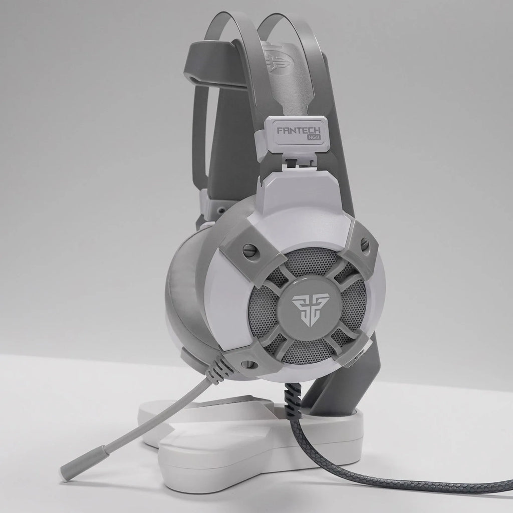 Black FANTECH HG11 USB gaming headset with RGB lights on ear cups and a 2.1m cable with remote control.