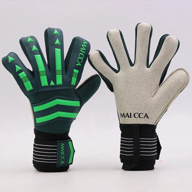 Green latex goalkeeper gloves for football training, sizes 7 to 10, with 18-21cm palm length