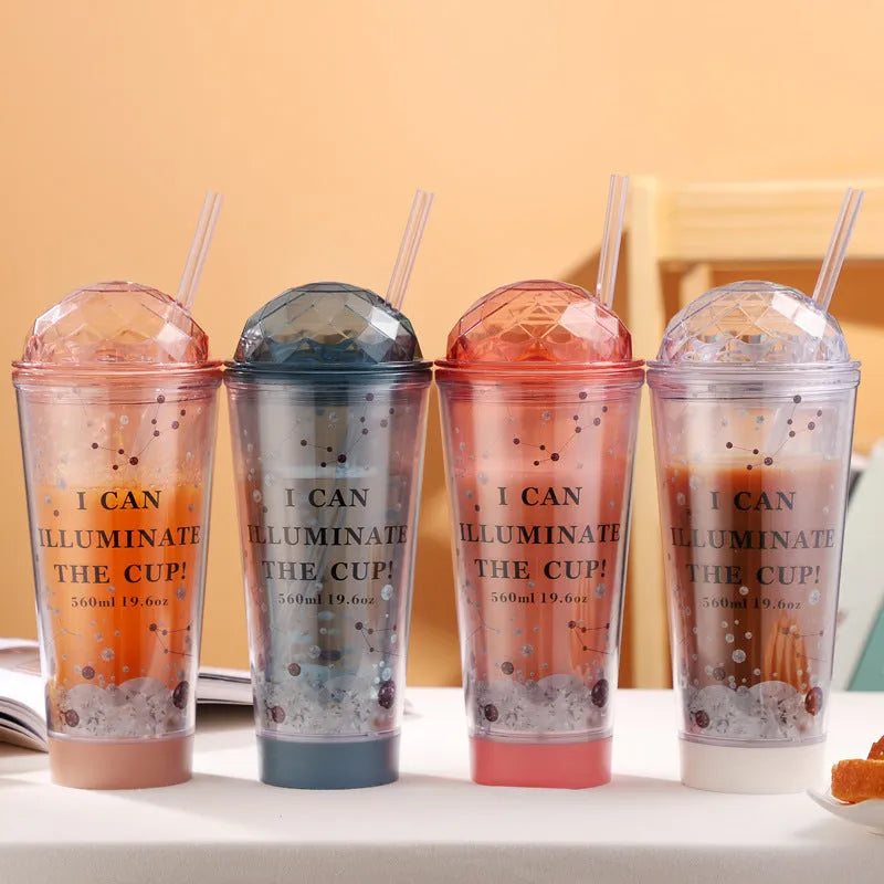 Luminous creative plastic coffee cup with light gradient and double straw, 560ml, in white, blue, and pink