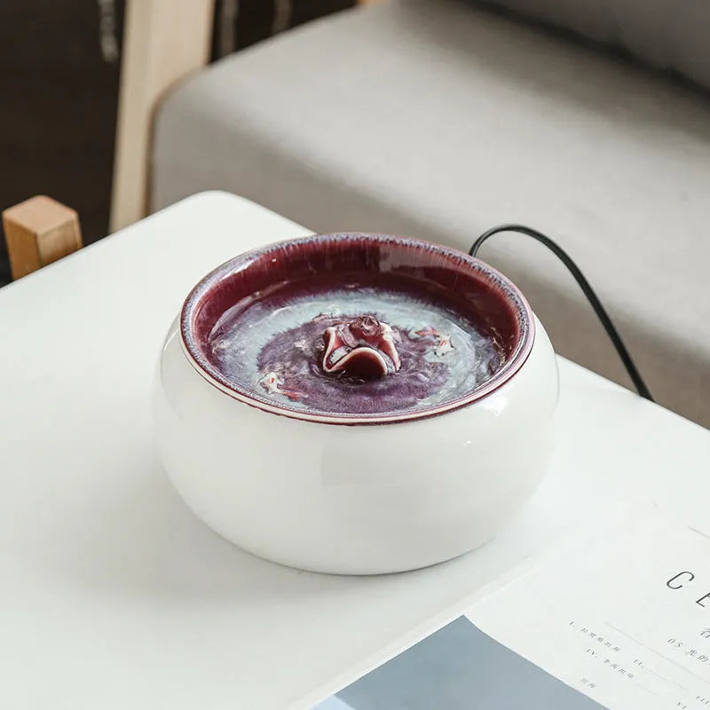 Ceramic pet water fountain with 2.5L capacity in starry sky blue, with pump and USB power option