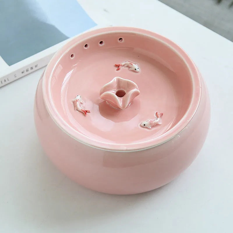 Ceramic pet water fountain with 2.5L capacity in starry sky blue, with pump and USB power option