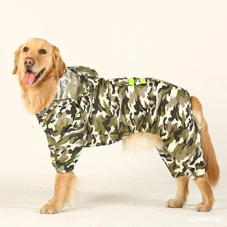 Four-legged camouflage green dog raincoat for large breeds with fluorescent strips, size 4XL.