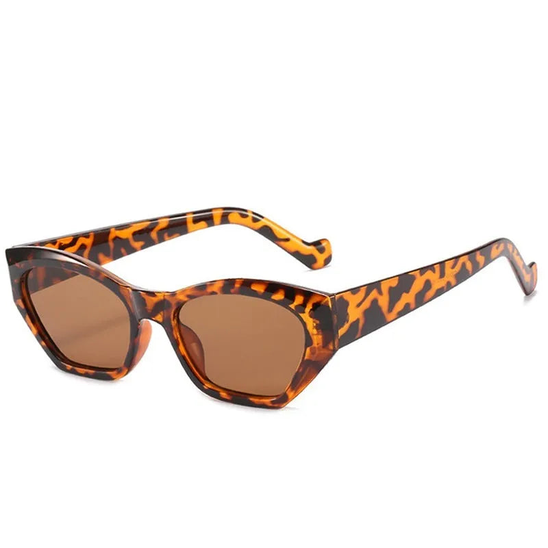 Men and women trendy frame sunglasses in multiple colours with UV400 protection and AC lenses