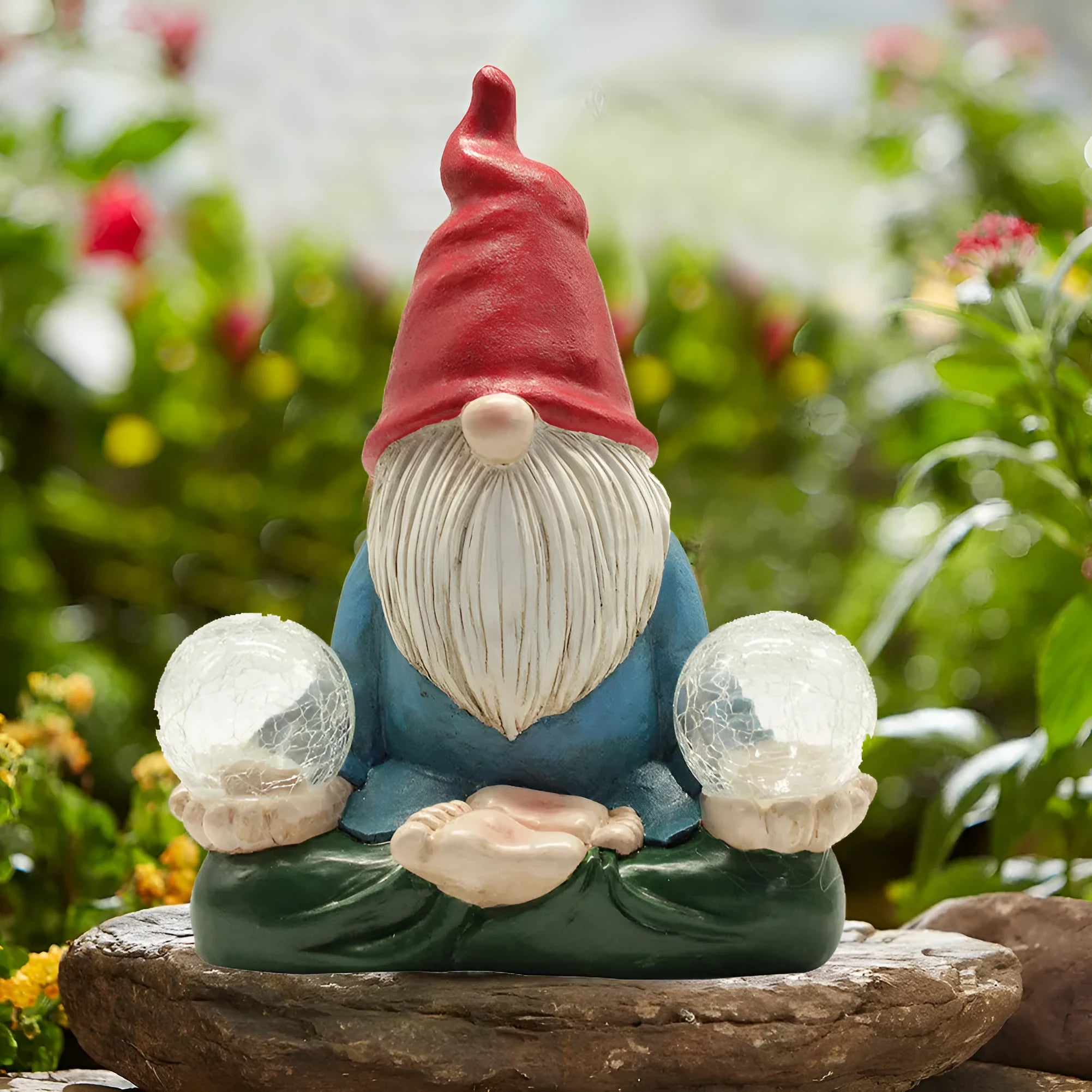 Solar LED resin dwarf doll garden ornament with faceless old man design for outdoor decoration