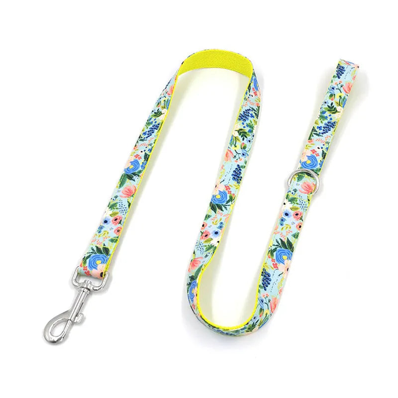 Yellow Midsummer Garden polyester dog leash and collar set on a dog, non-scalable lead, sizes XS to XL