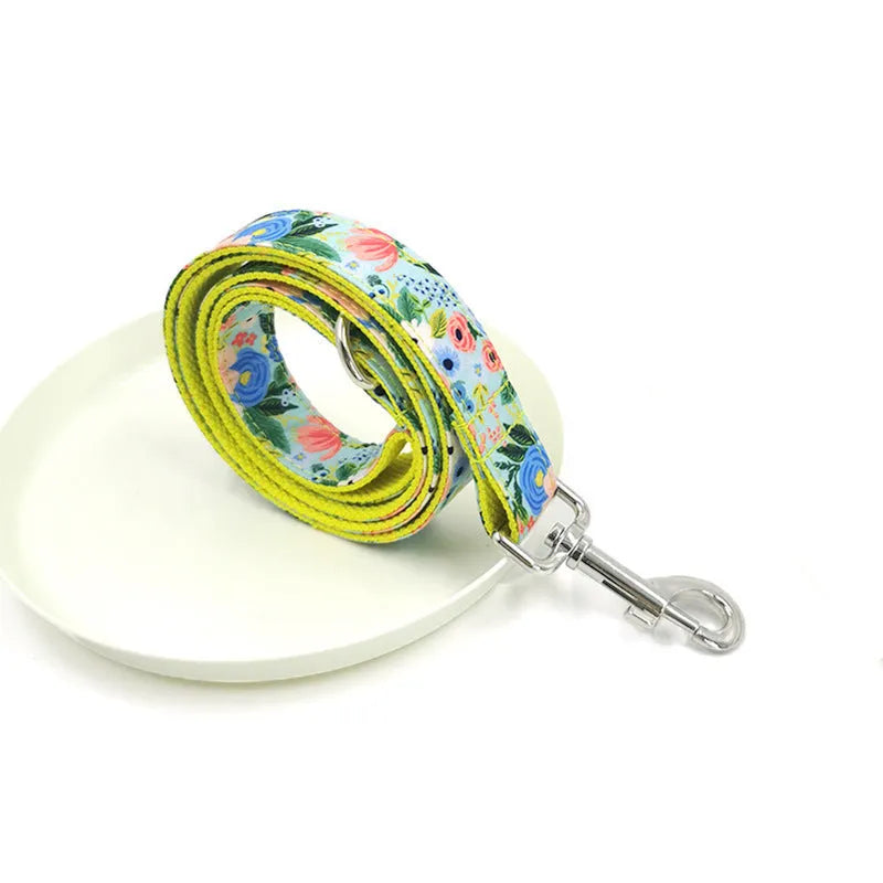 Yellow Midsummer Garden polyester dog leash and collar set on a dog, non-scalable lead, sizes XS to XL