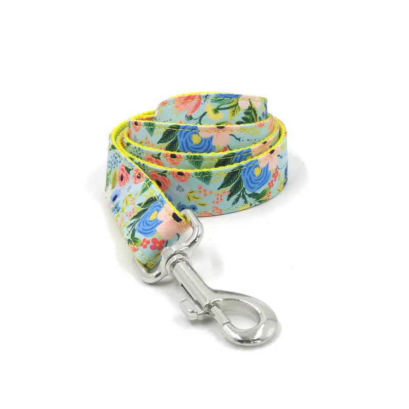 Yellow Midsummer Garden polyester dog leash and collar set on a dog, non-scalable lead, sizes XS to XL