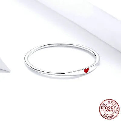 925 sterling silver round circle ring with heart engrave and enamel finish on white background