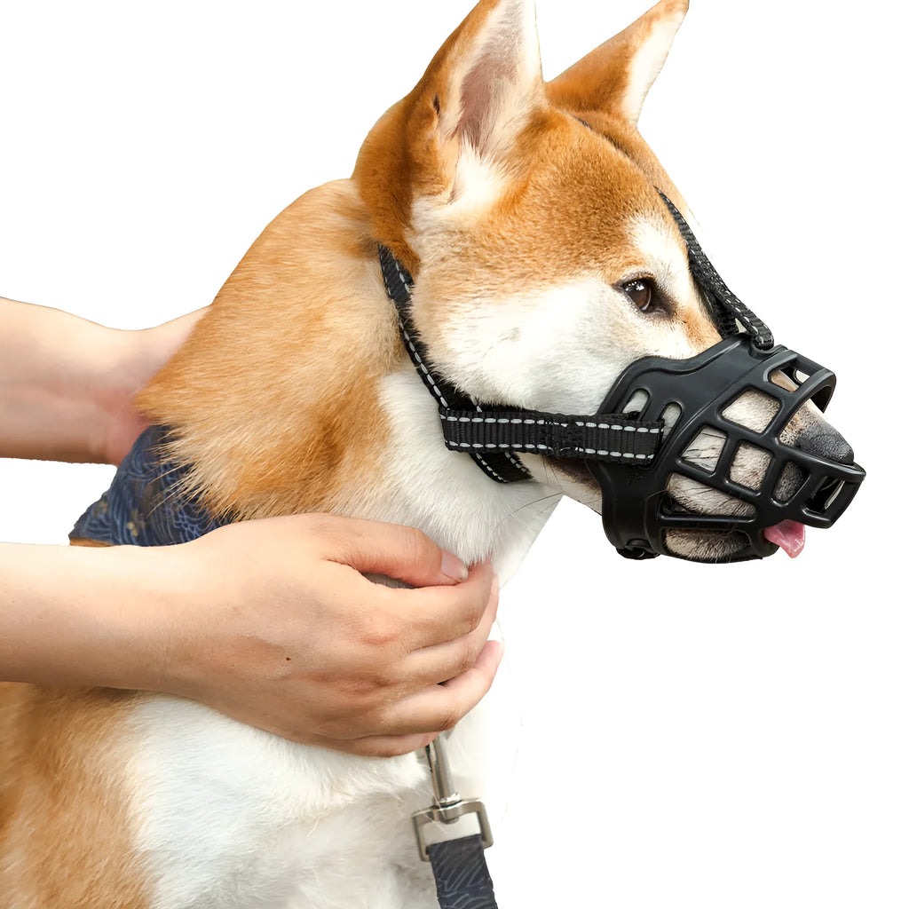 Adjustable soft rubber dog muzzle in black with size options from 18cm to 43cm