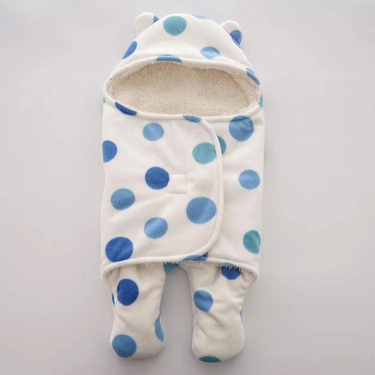 Fleece newborn blanket sleeping bag in L 78x86cm or S 65x75cm with cartoon, floral or dotted pattern